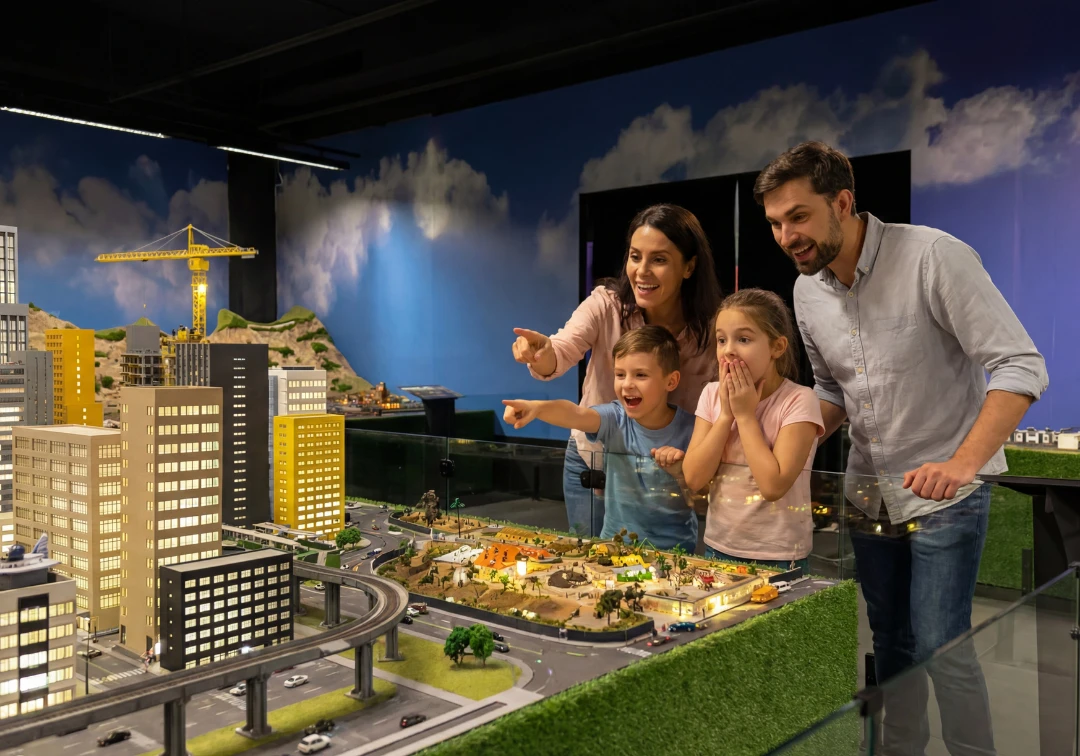 Encante-se em família com construções gigantes feitas em maquete, cheias de detalhes!